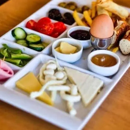 فندق كورديس 3*