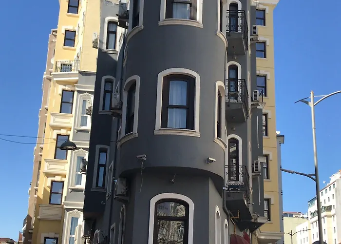 Отель Cordis 3*